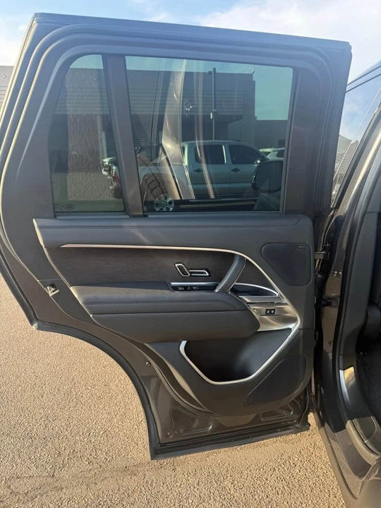 2024 Land Rover Range Rover L460 - Image 15 of 18