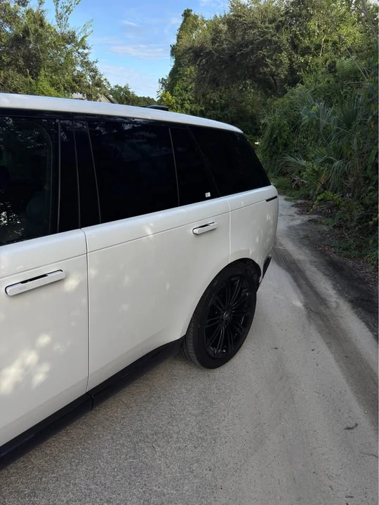 2024 Land Rover Range Rover L460 - Image 3 of 14