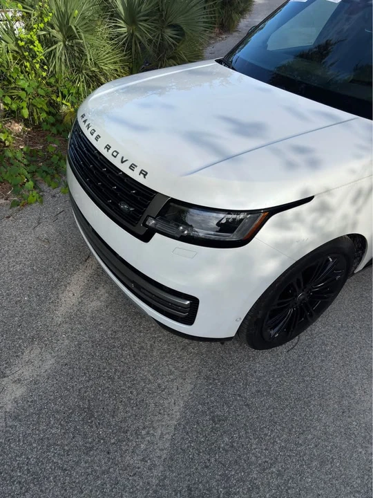 2024 Land Rover Range Rover L460 - Image 4 of 14