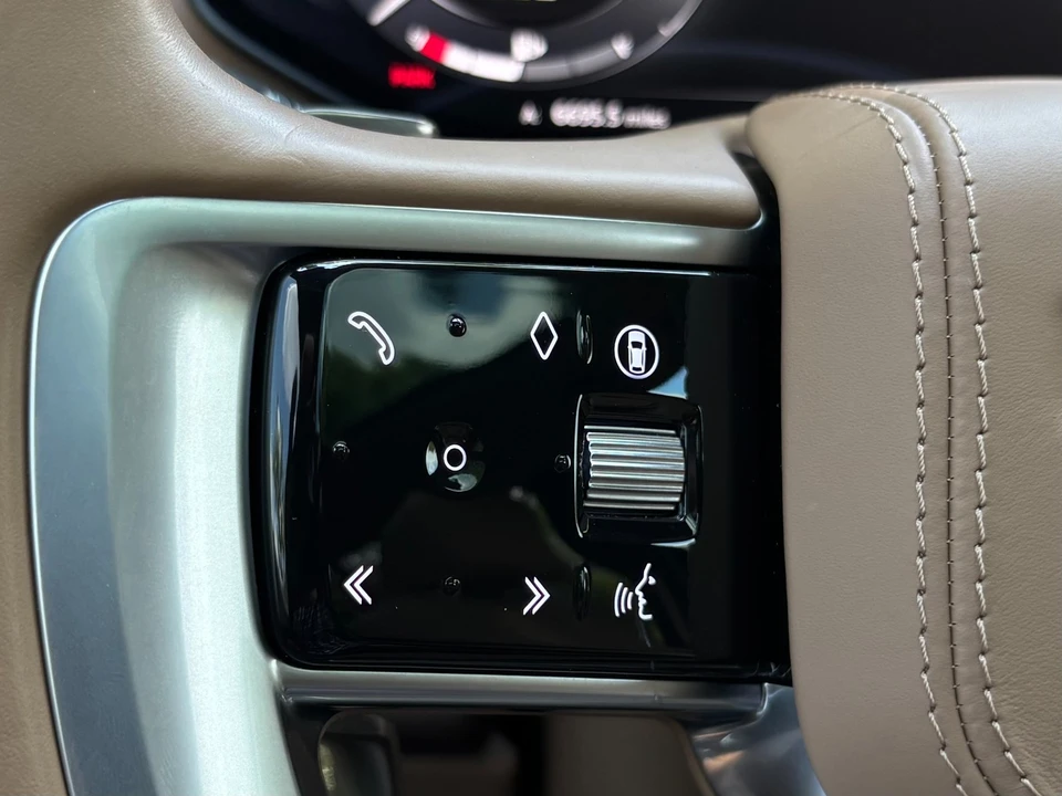 2024 Land Rover Range Rover L460 - Image 20 of 31