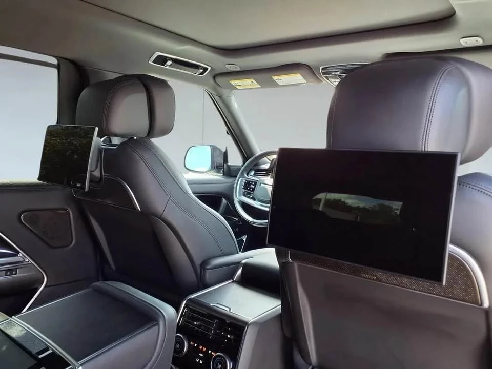 2024 Land Rover Range Rover L460 - Image 10 of 10