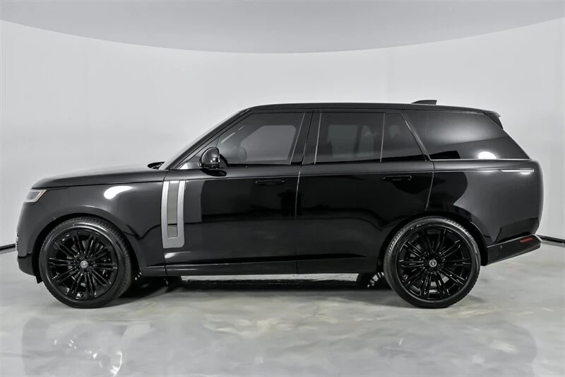 2024 Land Rover Range Rover L460 - Image 8 of 21