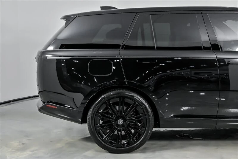 2024 Land Rover Range Rover L460 - Image 13 of 21