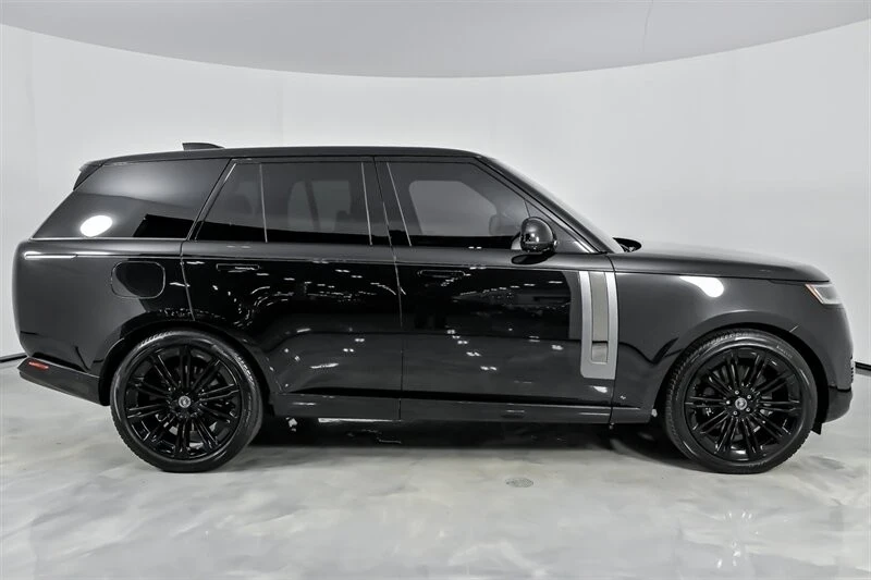 2024 Land Rover Range Rover L460 - Image 14 of 21