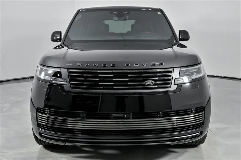 2024 Land Rover Range Rover L460 - Image 5 of 21