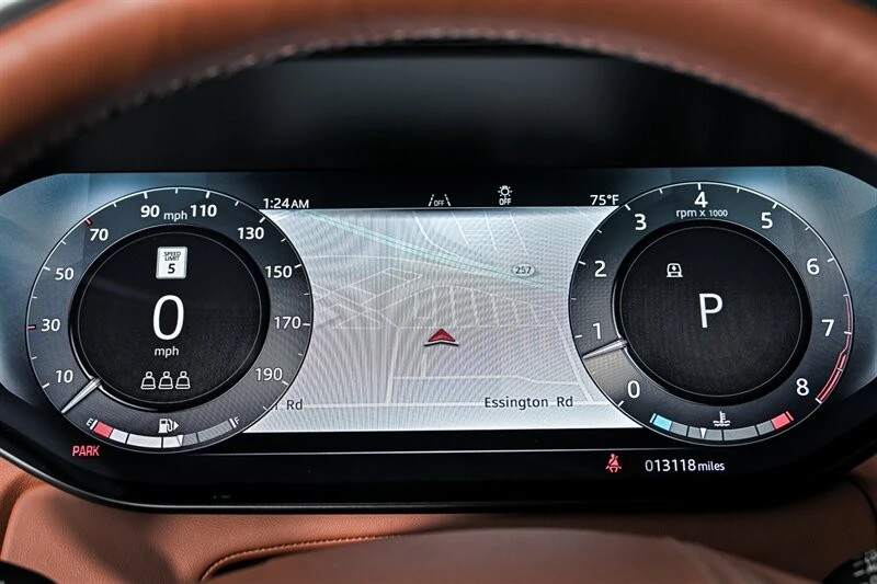 2024 Land Rover Range Rover L460 - Image 23 of 29