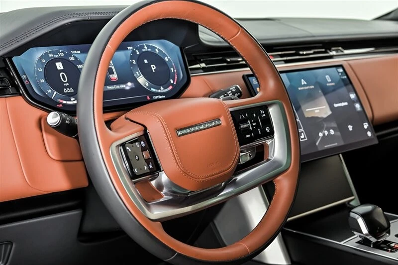 2024 Land Rover Range Rover L460 - Image 22 of 29