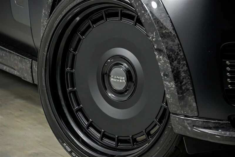2024 Land Rover Range Rover L460 - Image 3 of 29