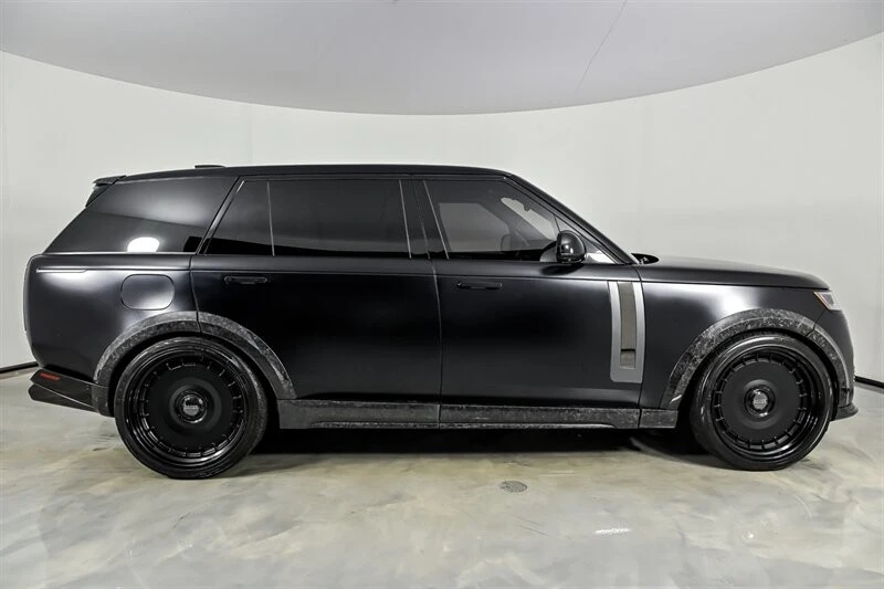 2024 Land Rover Range Rover L460 - Image 11 of 29