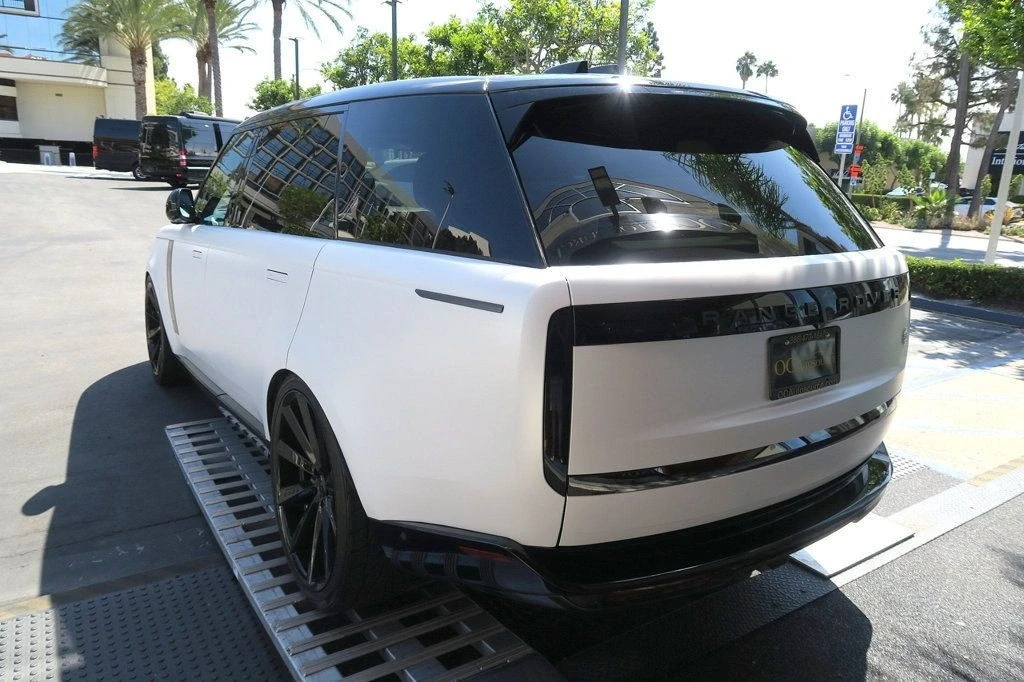 2024 Land Rover Range Rover L460 - Image 7 of 21