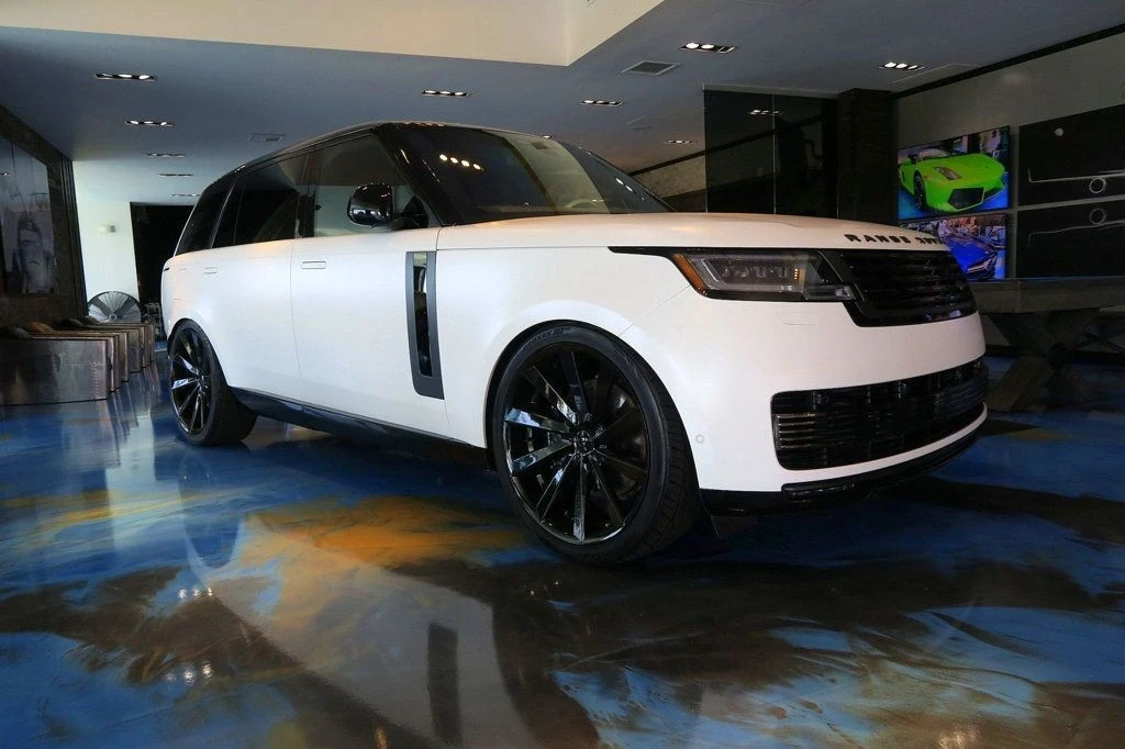 2024 Land Rover Range Rover L460 - Image 12 of 21