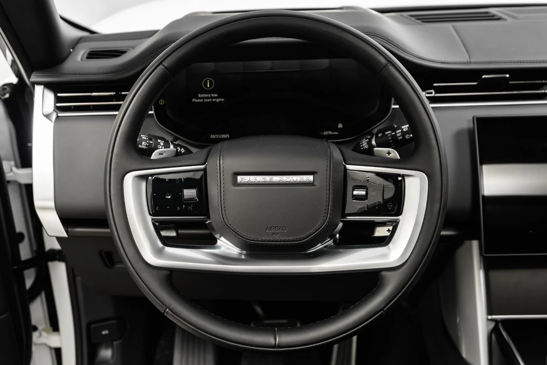 2024 Land Rover Range Rover L460 - Image 15 of 21