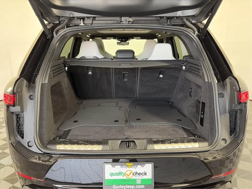 2024 Land Rover Range Rover L460 - Image 4 of 20