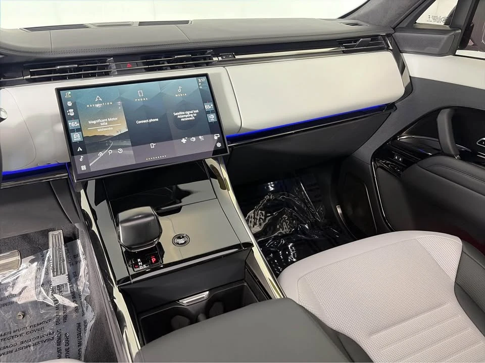 2024 Land Rover Range Rover L460 - Image 12 of 20
