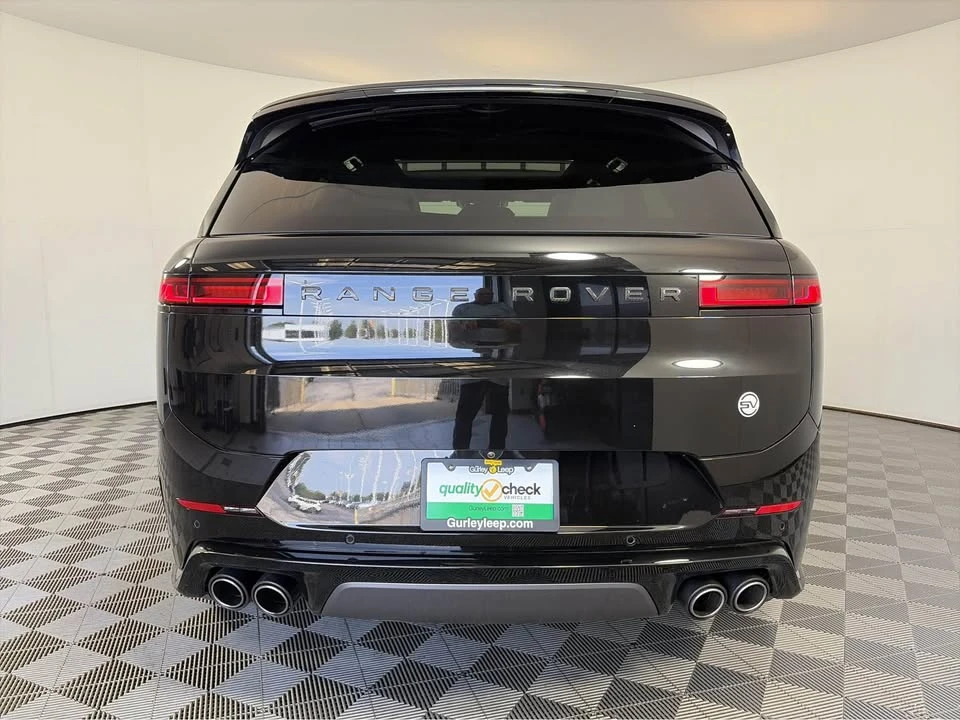 2024 Land Rover Range Rover L460 - Image 17 of 20