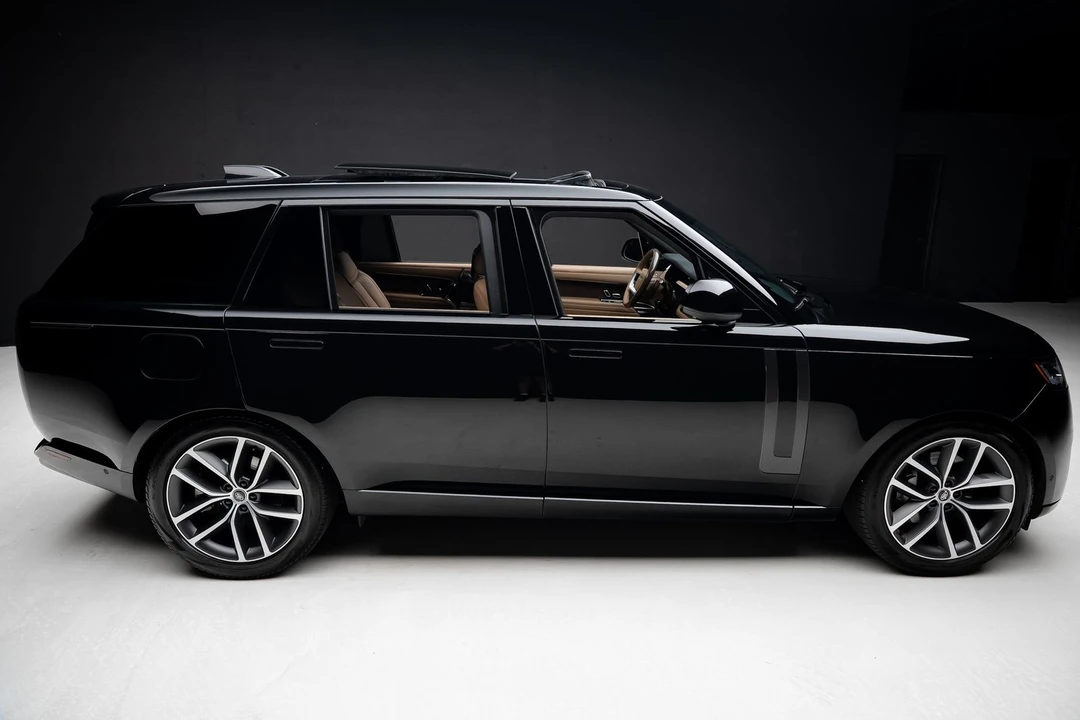 2024 Land Rover Range Rover L460 - Image 31 of 31