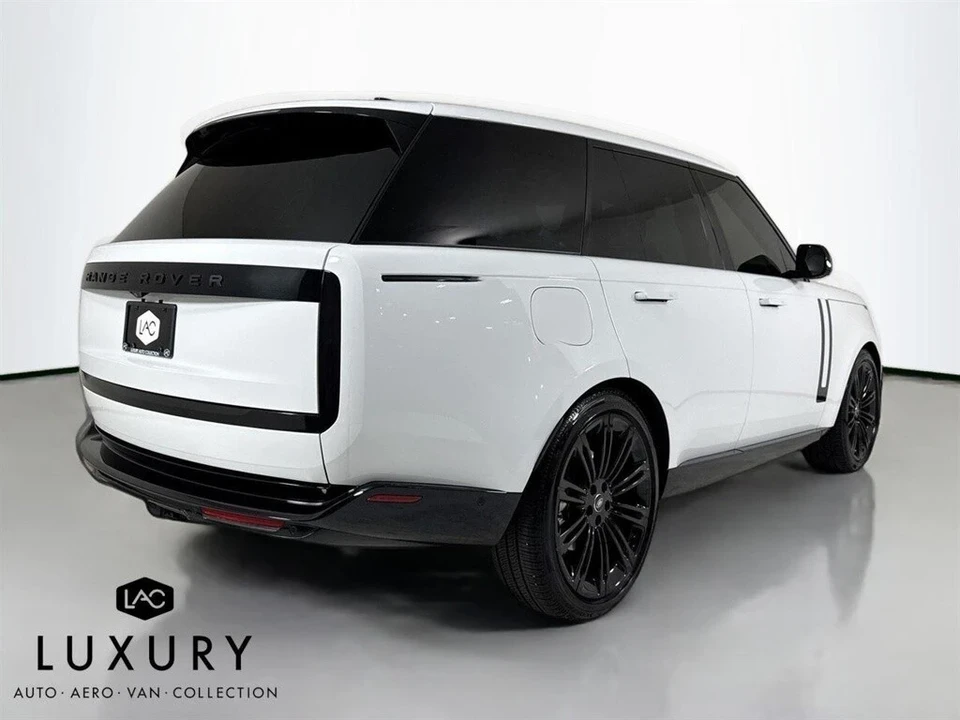 2024 Land Rover Range Rover L460 - Image 4 of 12