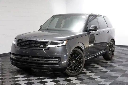 2024 Land Rover Range Rover SE AWD 4D Sport Utility