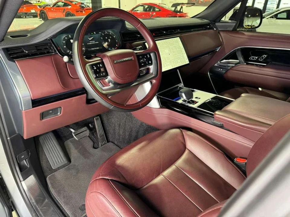 2024 Land Rover Range Rover L460 - Image 9 of 12