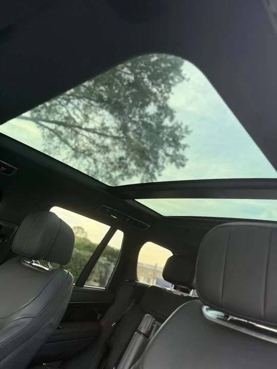 2024 Land Rover Range Rover L460 - Image 15 of 21