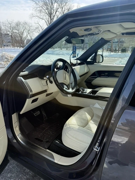 2024 Land Rover Range Rover L460 - Image 7 of 21