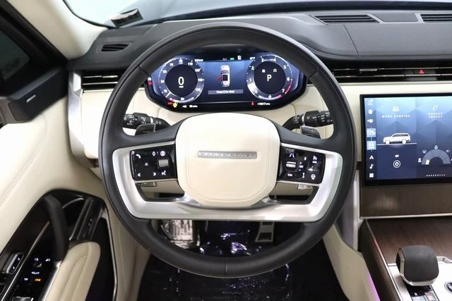 2024 Land Rover Range Rover L460 - Image 5 of 12