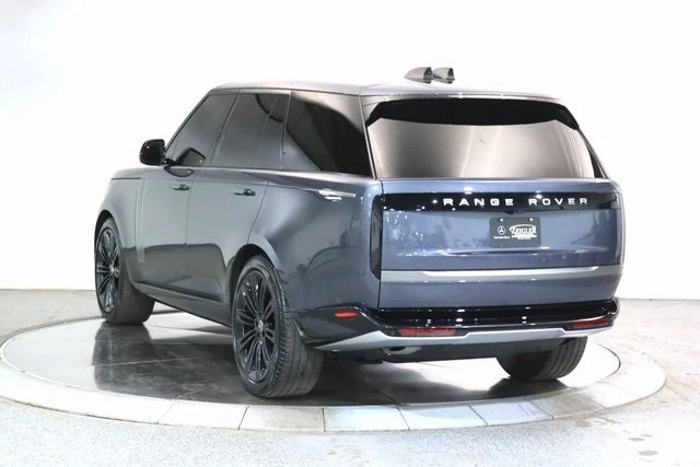 2024 Land Rover Range Rover L460 - Image 2 of 12
