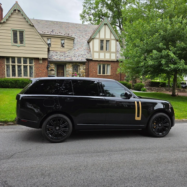 2024 Land Rover Range Rover L460 - Image 16 of 31