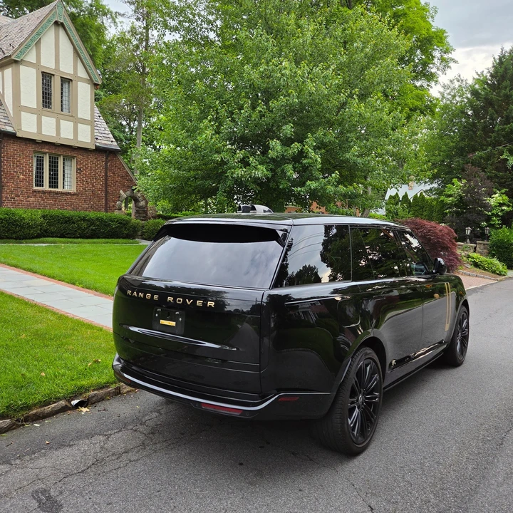 2024 Land Rover Range Rover L460 - Image 18 of 31