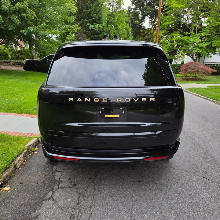 2024 Land Rover Range Rover L460 - Image 20 of 31