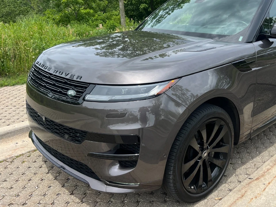 2024 Land Rover Range Rover Sport L461 - Image 2 of 31