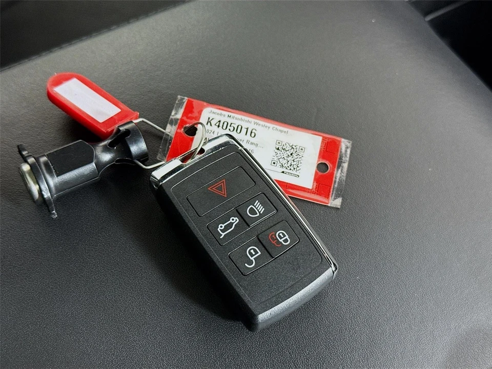 2024 Land Rover - Image 26 of 31