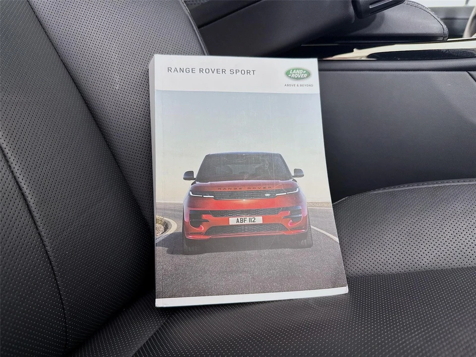 2024 Land Rover - Image 25 of 31