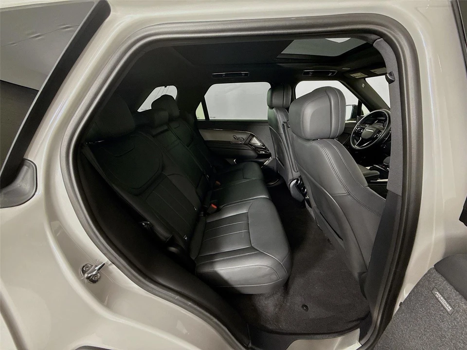 2024 Land Rover - Image 22 of 31