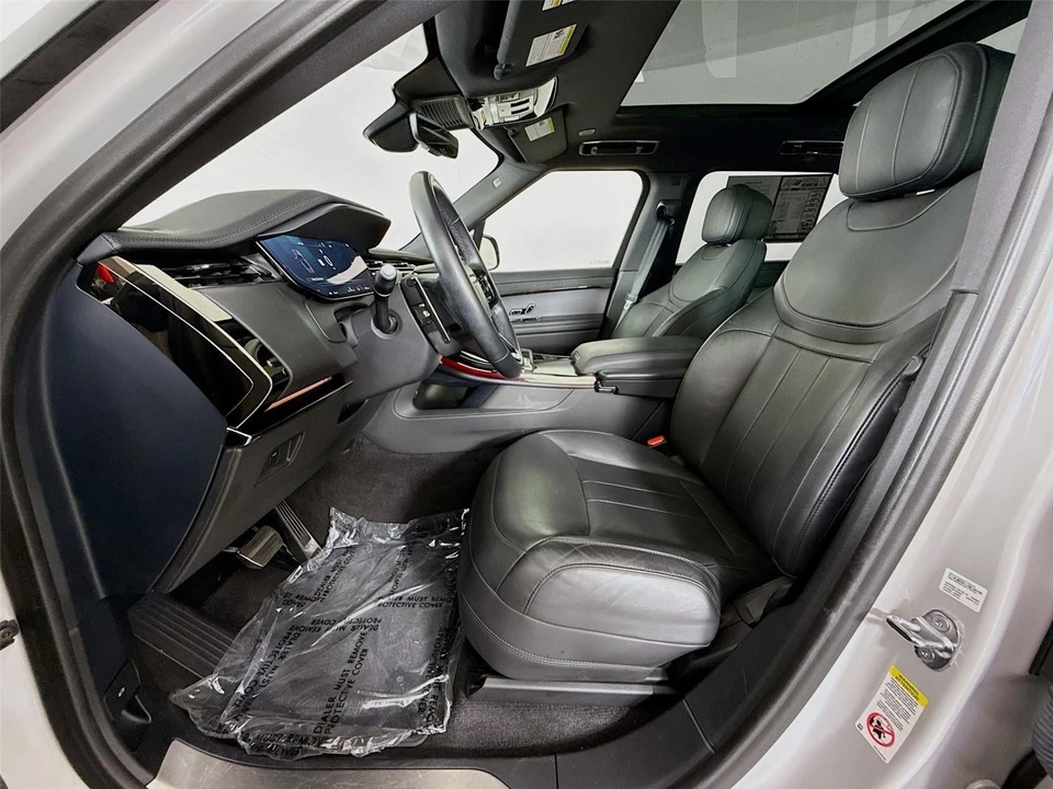 2024 Land Rover Range Rover Sport L461 - Image 2 of 31