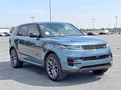 2024 Land Rover Range Rover Sport SE