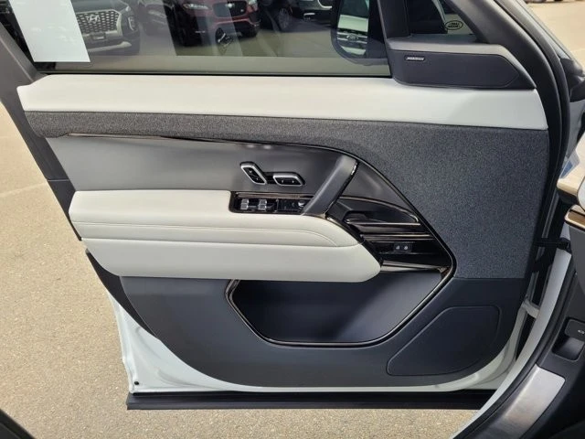 2024 Land Rover Range Rover Sport L461 - Image 15 of 27