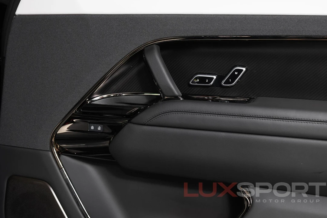 2024 Land Rover Range Rover Sport SV L461 - Image 28 of 31