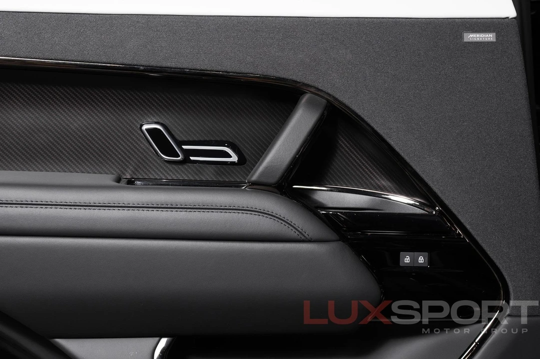 2024 Land Rover Range Rover Sport SV L461 - Image 24 of 31