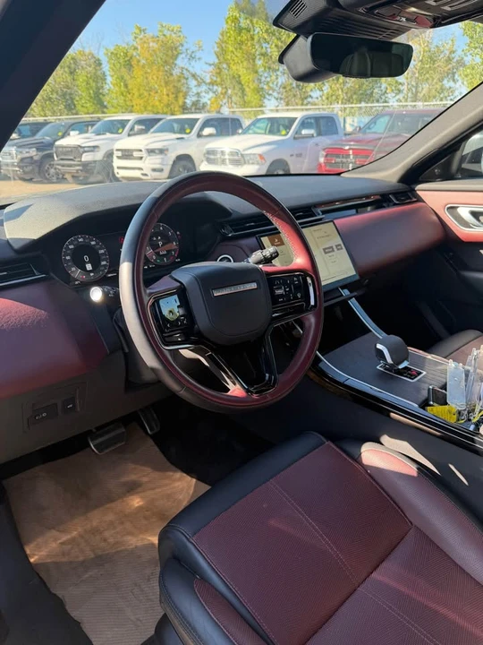 2024 Land Rover Range Rover Velar - Image 9 of 15