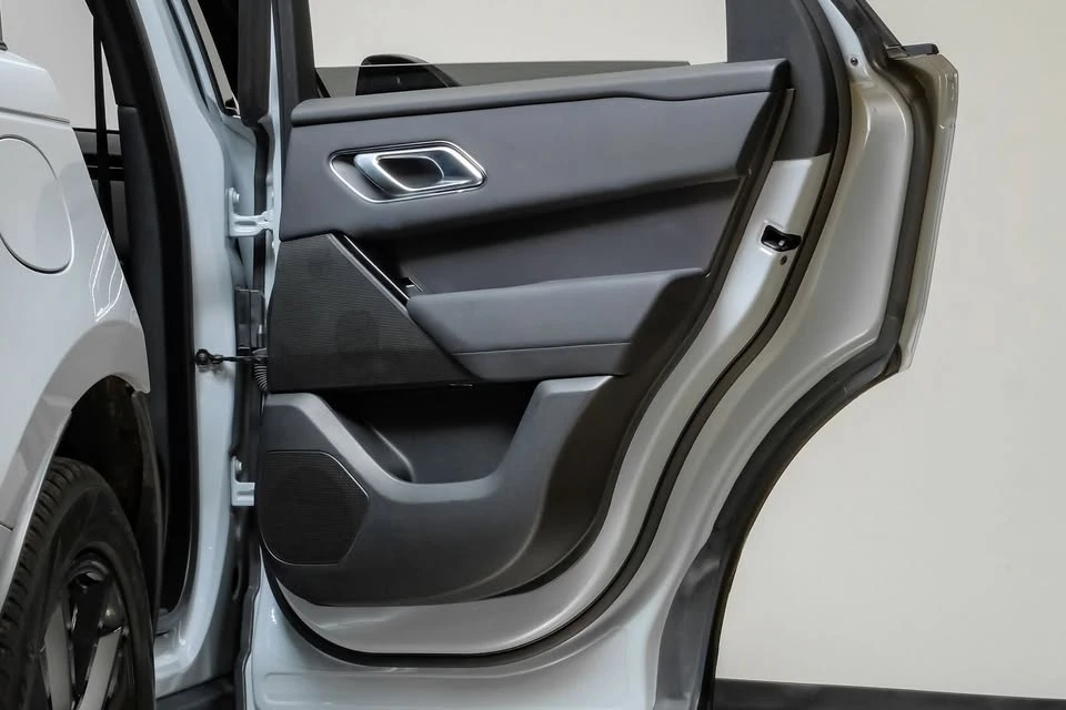 2024 Land Rover Range Rover Velar - Image 3 of 20
