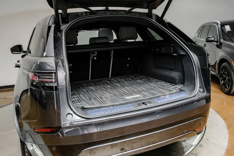 2024 Land Rover Range Rover Velar - Image 12 of 20