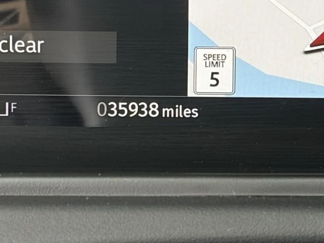 2024 Land Rover Range Rover Velar - Image 12 of 20