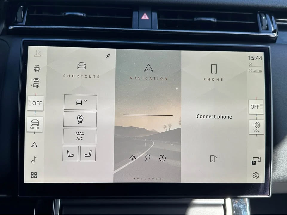 2024 Land Rover Range Rover Velar - Image 11 of 20