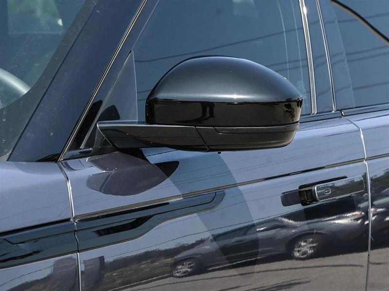 2024 Land Rover Range Rover Velar - Image 3 of 10