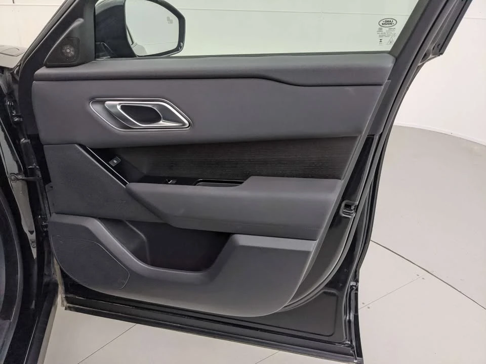 2024 Land Rover Range Rover Velar - Image 8 of 20