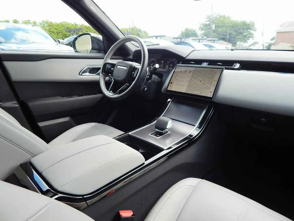 2024 Land Rover Range Rover Velar - Image 16 of 20
