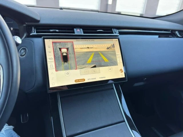 2024 Land Rover Range Rover Velar - Image 17 of 21