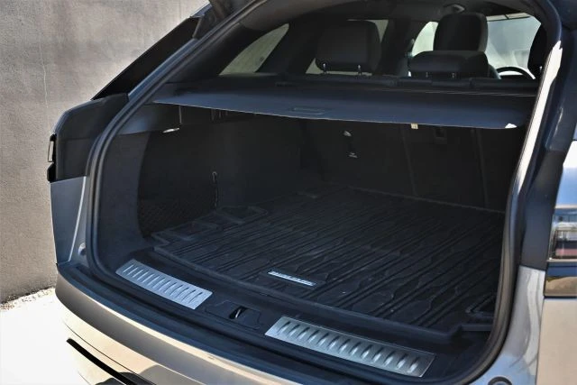 2024 Land Rover Range Rover Velar - Image 15 of 21