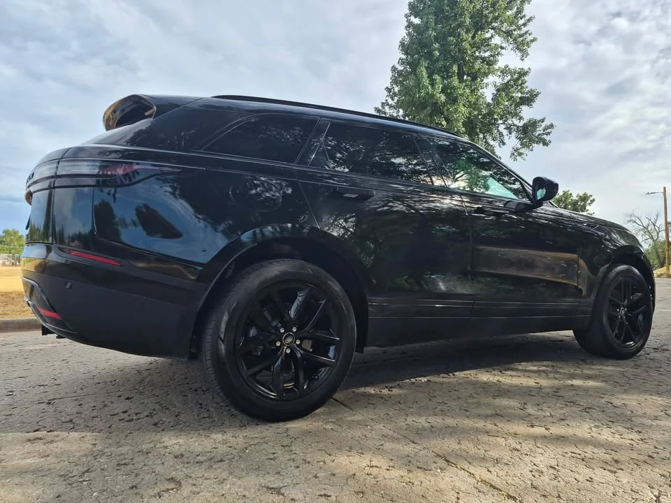 2024 Land Rover Range Rover Velar - Image 5 of 14